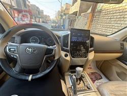تويوتا لاندكروزر